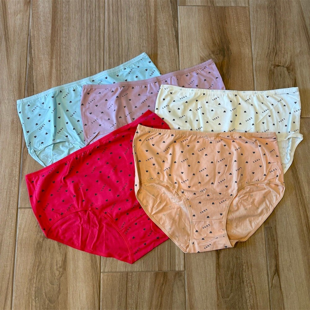 Auden Womens Brief Panties Size 4XL Multicolor Hearts LOVE Print 5-Pack